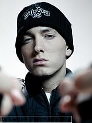dedicatii pt pdms - eminem - shake that Shady, Aftermath There she - Muzica